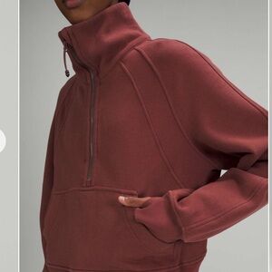 Lululemon Scuba Oversized Funnel Neck Half-Zip
Smoky Red